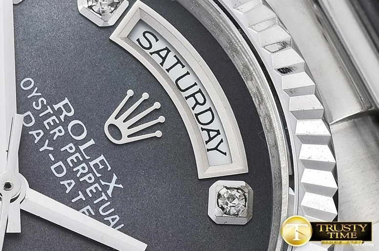 0326 RDD0214B – DayDate 36mm GoAnywhere 682